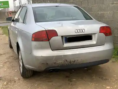 Veículo de Sucata AUDI A4 BERLINA (8E) 2.0 TDI 16V (103kW) do ano 2001 alimentado 