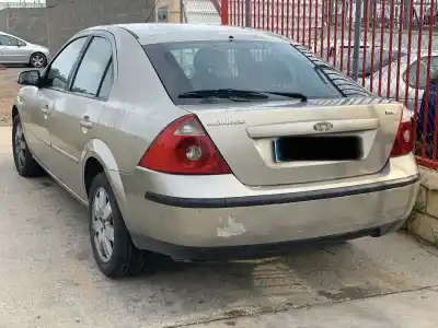 Véhicule à la ferraille ford mondeo berlina (ge) ambiente (06.2003->) (d) 116 cv / 85 kw de l'année 2003 alimenté hjbb