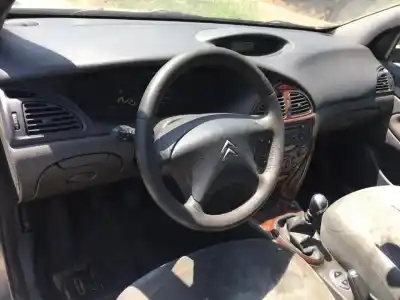 Veículo de Sucata citroen c5 berlina 2.2 hdi vivace do ano 2003 alimentado 4hxdw12ted4fap