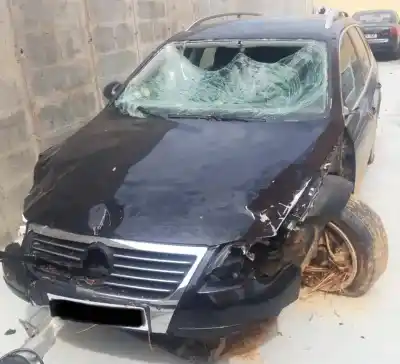 Veículo de Sucata volkswagen passat b6 variant (3c5) 2.0 tdi 16v do ano 2007 alimentado bkp
