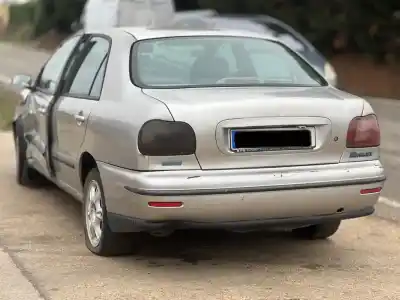 Veicolo di demolizione fiat marea berlina (185) jtd 110 elx dell'anno 2001 alimentato 186a6000