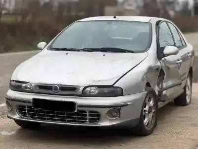 Veicolo di demolizione fiat marea berlina (185) jtd 110 elx dell'anno 2001 alimentato 186a6000