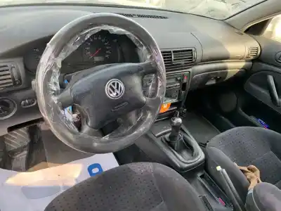 Veicolo di demolizione volkswagen passat b5 (3b2) 1.9 tdi dell'anno 1999 alimentato afn