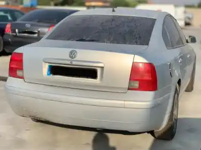 Veicolo di demolizione volkswagen passat b5 (3b2) 1.9 tdi dell'anno 1999 alimentato afn