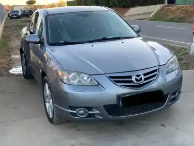 Sloopvoertuig mazda 3 sedán (bk) 2.0 (bkep) van het jaar 2001 aangedreven lf