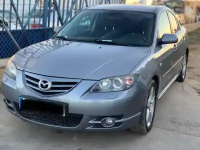 Sloopvoertuig mazda 3 sedán (bk) 2.0 (bkep) van het jaar 2001 aangedreven lf