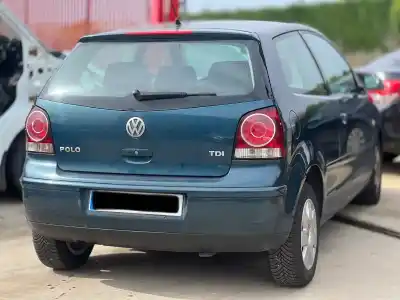 Veicolo di demolizione volkswagen polo (9n1) highline dell'anno 2004 alimentato amf