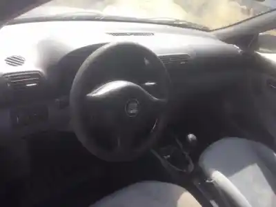 Здавання транспортного засобу seat leon (1m1) 1.9 tdi року 2001 потужний alh