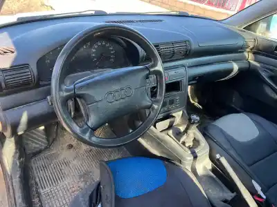 Veicolo di demolizione AUDI A4 BERLINA (B5) 1.9 TDI dell'anno 1995 alimentato 1Z