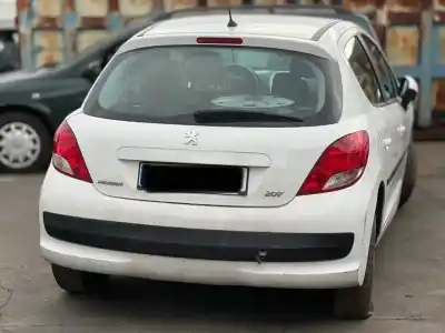 Veicolo di demolizione peugeot 207 x-line dell'anno 2010 alimentato 8hr
