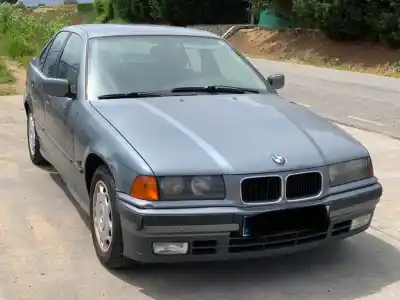 Veicolo di demolizione bmw serie 3 berlina (e36) 318tds dell'anno 2001 alimentato 174t1