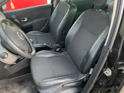 Scrapping Vehicle RENAULT CLIO III 20 Aniversario of the year 2010 powered K9K766