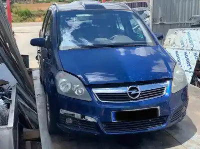 Veículo de Sucata opel zafira b cosmo do ano 2005 alimentado z19dt