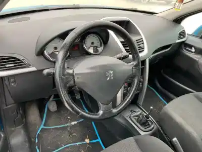 Veículo de Sucata peugeot 207 sport do ano 2006 alimentado 9hzdv6ted4