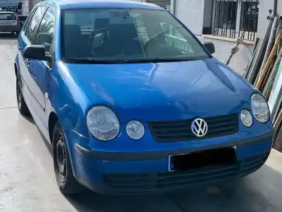 Scrapping Vehicle volkswagen polo (9n1) conceptline of the year 2003 powered asy