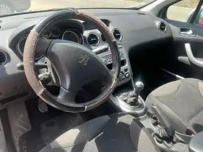 Veículo de Sucata peugeot 308 sport do ano 2008 alimentado 9hx