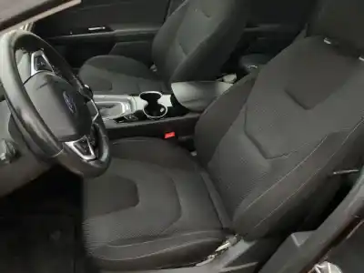 Vehicul casat ford mondeo lim. business edition al anului 2016 alimentat t7cn