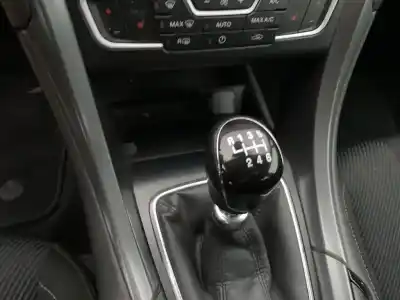 Vehicul casat ford mondeo lim. business edition al anului 2016 alimentat t7cn