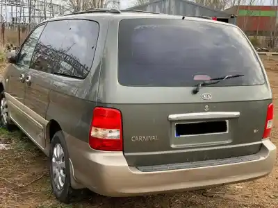 Sloopvoertuig KIA CARNIVAL II (GQ) 2.9 CRDI van het jaar 2004 aangedreven J3