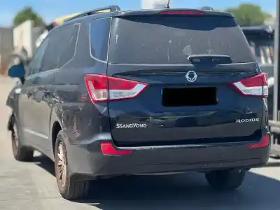 Здавання транспортного засобу SSANGYONG RODIUS Xdi Limited року 2018 потужний 672960