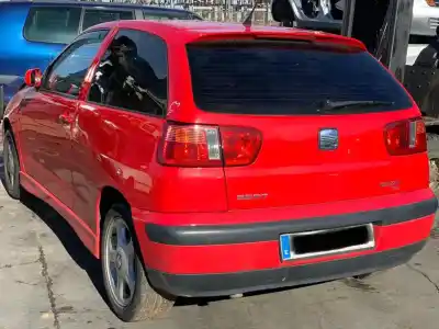 Veículo de Sucata seat ibiza (6k1) sport do ano 2001 alimentado agr