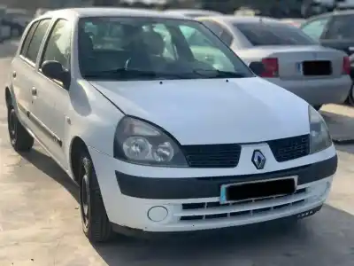 Veículo de Sucata renault                                            clio ii fase ii (b/cb0)                                                                                                                                                                                                                                    authentique                                                                                                                                                                                                                                                do ano 2002 alimentado d7fg7