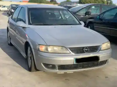 Veículo de Sucata opel vectra b berlina básico (1999->) do ano 2000 alimentado y22dtr