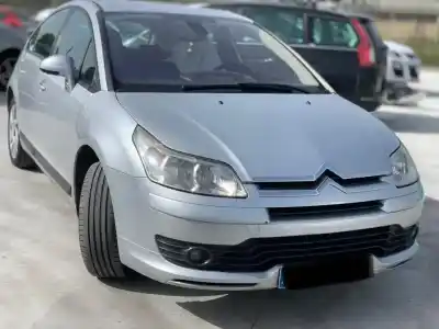 Veículo de Sucata citroen c4 berlina exclusive do ano 2005 alimentado rhr