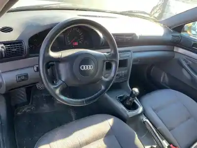 Veicolo di demolizione audi a4 berlina (b5) 1.9 tdi dell'anno 2000 alimentato ajm
