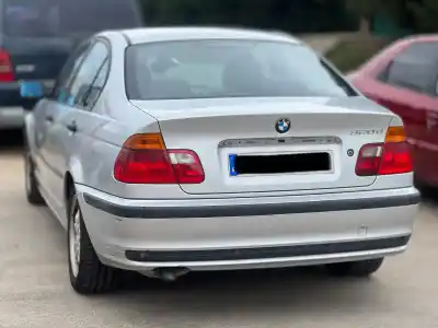 Veículo de Sucata bmw serie 3 berlina (e46) 320d do ano 2001 alimentado m47204d1
