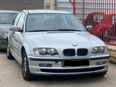 Veículo de Sucata bmw serie 3 berlina (e46) 320d do ano 2001 alimentado m47204d1