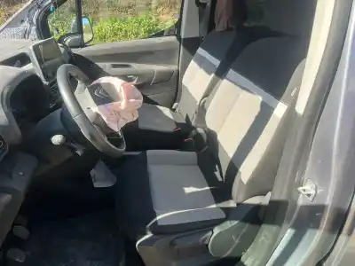 Veículo de Sucata citroen berlingo feel m do ano 2023 alimentado yh01