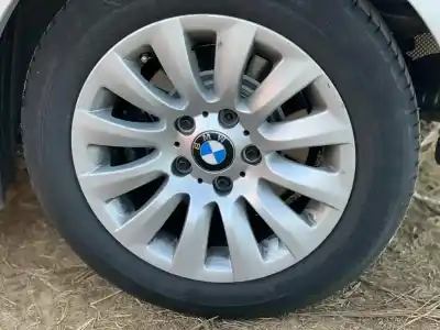 Veículo de Sucata bmw serie 3 berlina (e90) 318d do ano 2009 alimentado n47d20c