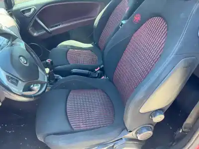 Veículo de Sucata alfa romeo mito (145) distinctive do ano 2009 alimentado 955a3000