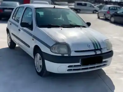 Veicolo di demolizione renault clio ii fase i (b/cbo) 1.2 dell'anno 2000 alimentato d7fd7