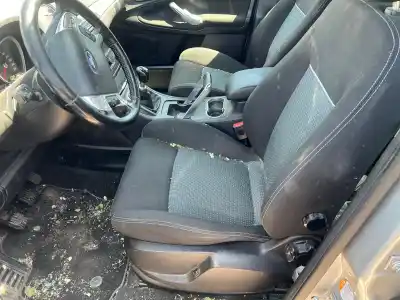 Scrapping Vehicle ford s-max (ca1) limited edition of the year 2013 powered t1wb