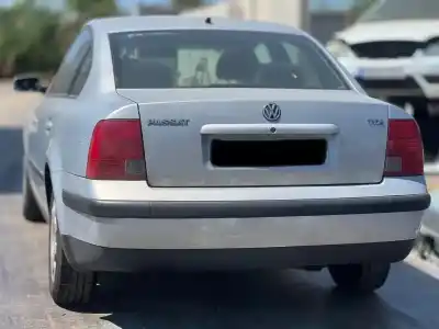 Veicolo di demolizione volkswagen passat b5 (3b2) 1.9 tdi dell'anno 1997 alimentato afn