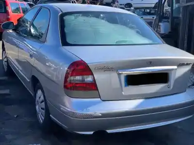 Veículo de Sucata daewoo nubira berlina sx (1999->) do ano 2001 alimentado a16dms