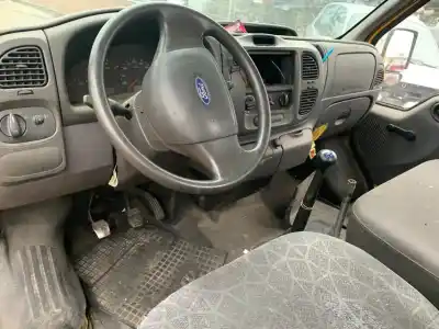 Veicolo di demolizione ford transit mod.2000 caja abierta ft 350 2.4 largo dell'anno 2004 alimentato fxfa