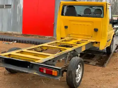 Veicolo di demolizione ford transit mod.2000 caja abierta ft 350 2.4 largo dell'anno 2004 alimentato fxfa