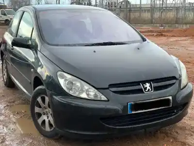 Veicolo di demolizione peugeot 307 (s1) xs dell'anno 2001 alimentato nfu