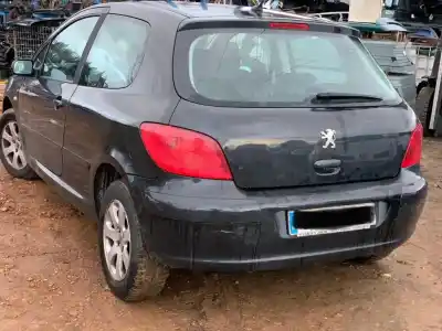 Veicolo di demolizione peugeot 307 (s1) xs dell'anno 2001 alimentato nfu