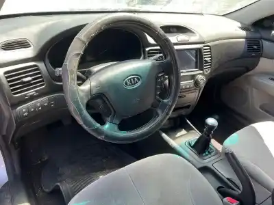 Veicolo di demolizione kia magentis concept dell'anno 2008 alimentato d4ea