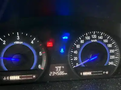 Veicolo di demolizione kia magentis concept dell'anno 2008 alimentato d4ea