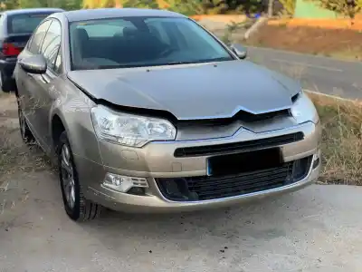 Veículo de Sucata citroen c5 berlina premier do ano 2008 alimentado rhr