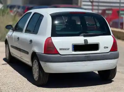 Здавання транспортного засобу renault clio ii fase i (b/cbo) 1.2 року 1998 потужний d7f720