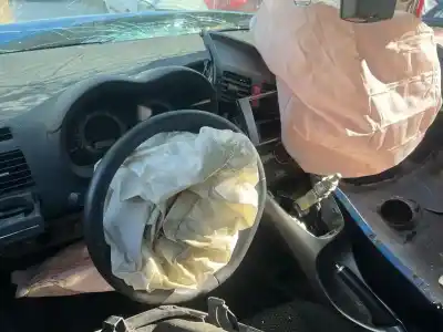 Scrapping Vehicle toyota auris edition of the year 2001 powered 1zrfae