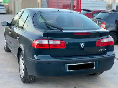 Véhicule à la ferraille renault laguna ii (bg0) authentique de l'année 2004 alimenté k4m7