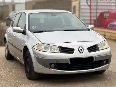 Sloopvoertuig renault megane ii classic berlina confort authentique 106 cv / 78 kw van het jaar 2007 aangedreven k9kp7