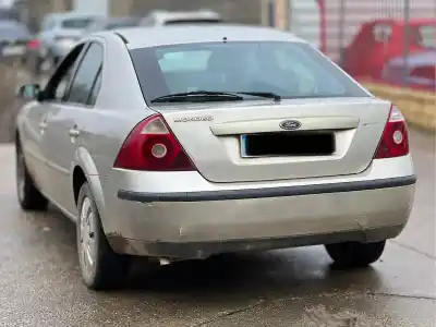 Veículo de Sucata ford mondeo berlina (ge) ambiente (06.2003->) (d) 125 cv / 92 kw do ano 2004 alimentado chba
